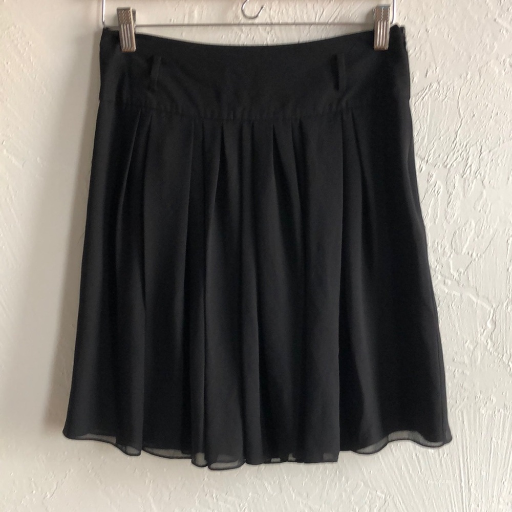 ✨Vince Camuto✨Pleated Chiffon Skater Skirt